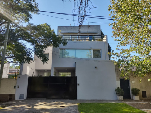 Casa En Alquiler En El Bajo De San Isidro