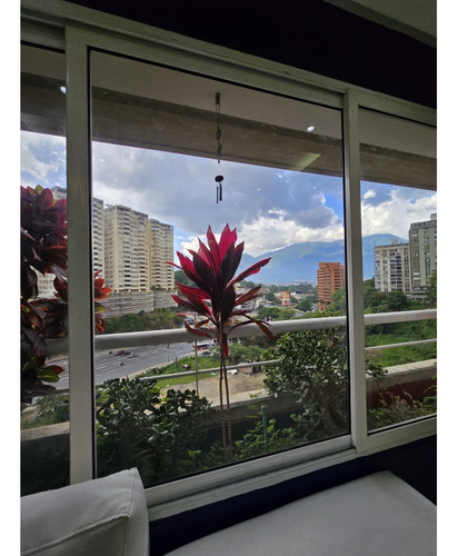 Apartamento En Venta De 109 M2 - Urb. Santa Ines