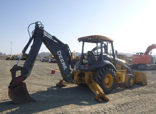 Imagen 2 de 15 de 10) Retroexcavadora John Deere 310 K 4x4 Con Extension 2015