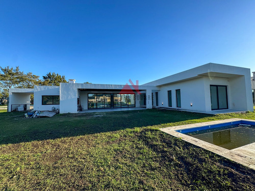 Casa En Venta En Altos De Campo Grande, Pilar, G.b.a. Zona Norte