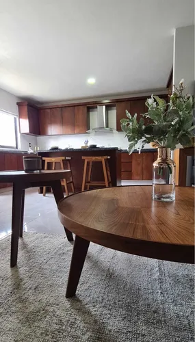 Espectacular Residencia $3,3,00,000 Ubicado En Pachuca