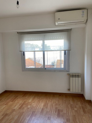 Departamento Lomas Con Terraza Y Bajas Expensas!!!