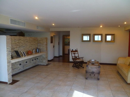 Imagen 8 de 17 de Marol Rentahouse Vende Apartamento En El Parral Valencia 22-17948