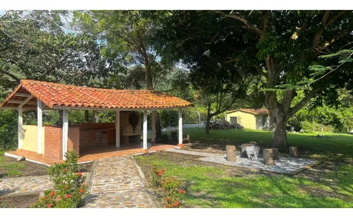 Casa Campestre En Honda, Tolima Una Gran Inversión!