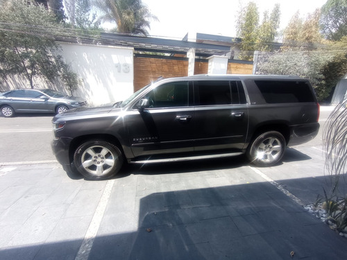 Chevrolet Suburban 5.3 Ltz V8 4wd 2da Cubo At