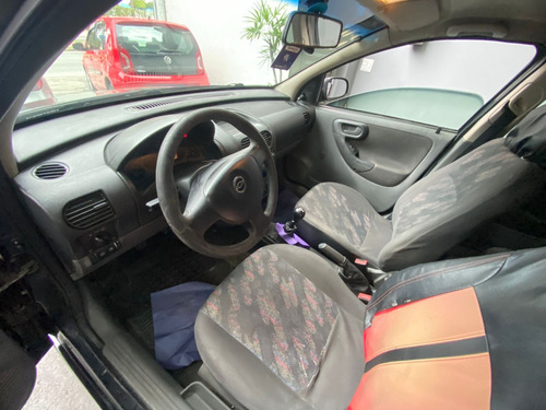 Chevrolet Corsa 1.8 Maxx Flex Power 5p