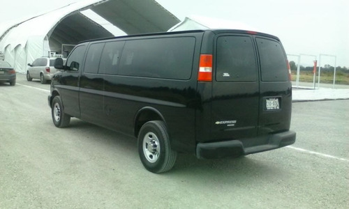 Express Van 15 Pasajeros 2015 Motor 6.0