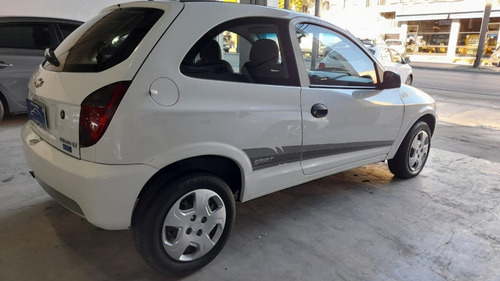 Imagen 7 de 14 de Chevrolet Celta 1.4 Lt Spirit 3 Puertas Les Automotores