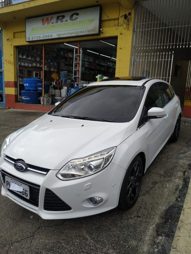 Ford Focus 2.0 Titanium Flex Powershift 5p