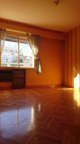 Imagen 6 de 24 de Clásico Departamento - Belgrano