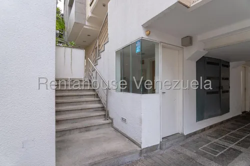 Edificio En Venta - Mls #25-9600