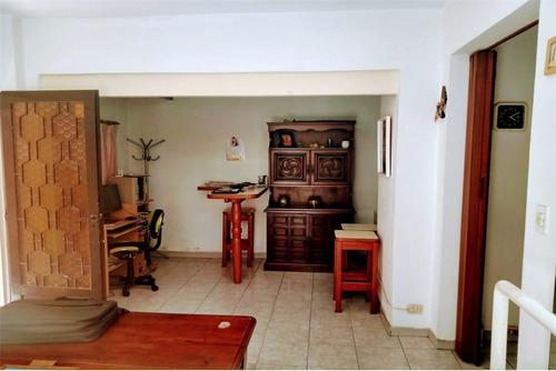 Venta 4 Ambientes ,patio Y Terraza