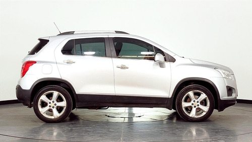 Imagen 4 de 23 de Chevrolet Tracker 1.8 Ltz+ Awd At 140cv - 170941