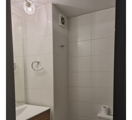 Oportunidad Impecable! 1 Dorm 1 Baño Estacionamiento Bode