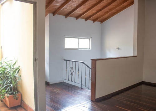Imagen 6 de 19 de Venta En Medellin Casa Rodeo Bajo