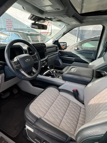 Ford Lobo 3.5 Doble Cabina Plinum Limited At
