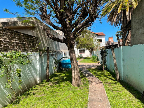 Venta Casa Ph 3 Ambientes Con Fondo Libre Castelar Centro