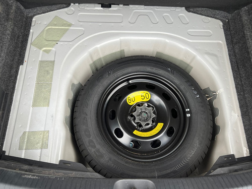 Imagen 22 de 25 de Vw Nivus Confortline At ¡inmaculada!