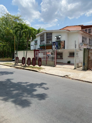 Fondo De Comercio Spa, Centro De Especialidades, Operativo. Prebo, Valencia Estado Carabobo