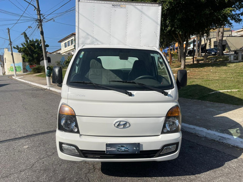 Hyundai HR 2.5 Hd Cab. Curta S/ Carroceria Tci 2p