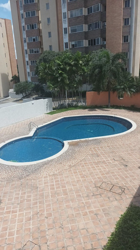 Douglas Rivero Alquila Apto En Puerta Real Dr