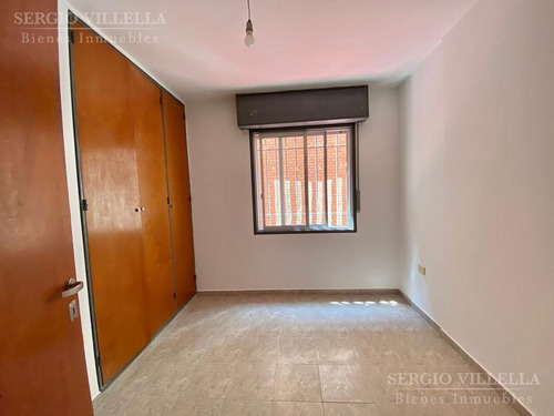 Imagen 16 de 18 de Av. Colón Casi Cañada | 2 Dormitorios | 1 Baño | Hermoso Patio!
