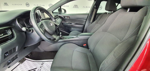 Imagen 10 de 15 de Toyota C-hr 2019 2.0 Base Cvt