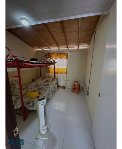 Zona Verde Y Espacio Para En Futuro Construir Pisc...(mls#248454)