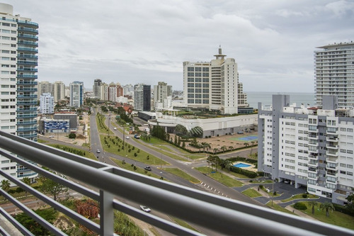 Imagen 5 de 23 de Venta Mansa Piso Alto