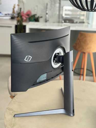 Monitor Samsung Odyssey 27 Preto (Usado)