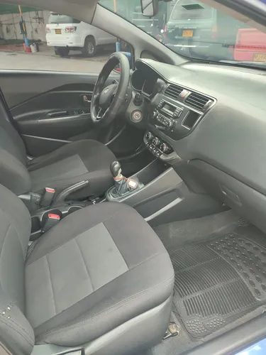 Kia Rio Spice 2012 Hatchback Mecanico 6 Cambios