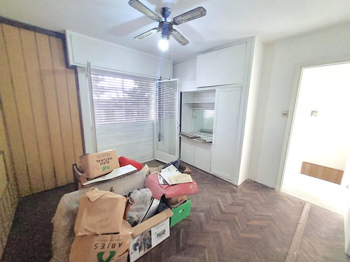Casa En Venta 4 Dormitorios Padron Unico Garage La Comercial