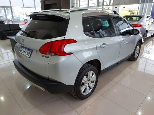 Peugeot 2008 1.6 Nafta Allure C/nav 2017 // 4632025