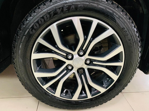 Imagem 14 de 15 de Mitsubishi Outlander - 2015/2016 2.0 16v Gasolina 4p Automá