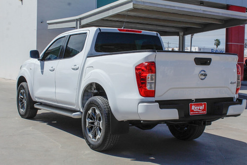 Nissan NP300 Frontier 2.5 Le Diesel Aa 4x4 At