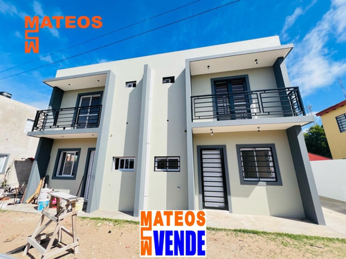 Venta Duplex En Mar Del Tuyu 82 E/ 6 Y 7 