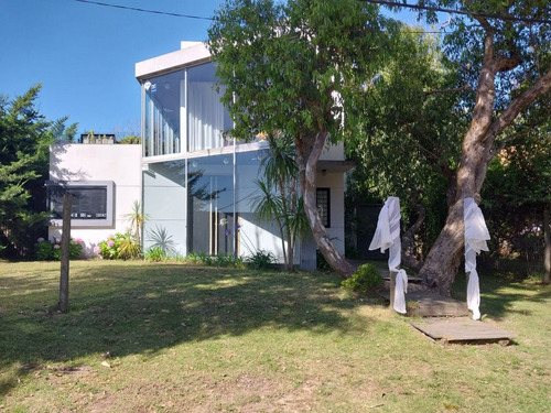 Casa En Venta 4 Dormitorios Calle 22 Balneario Bs As (ref: Atm-1593)