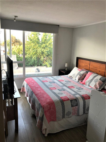 Dpto 80 M2 Cercano A Est. Metro Chile España. 2 Dormit. 2 Ba
