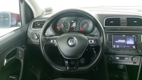Volkswagen Vento 1.6 COMFORTLINE PLUS