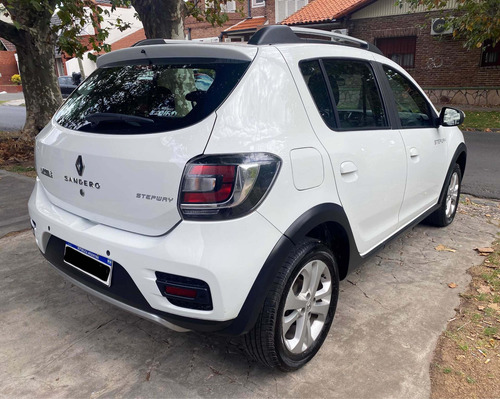 Renault Sandero 2018 1.6 Privilege 105cv