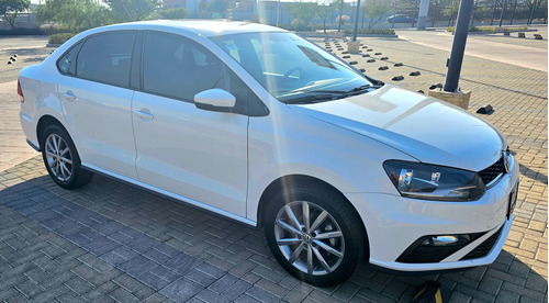 Volkswagen Vento 1.6 Confortline At