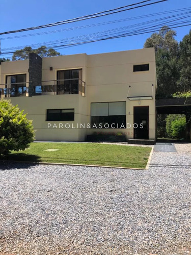 Venta De Casa De 4 Dormitorios En Complejo Solanas, Punta Del Este.