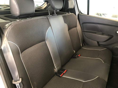 Imagen 12 de 17 de Renault Stepway Zen + Póliza Todo Riesgo