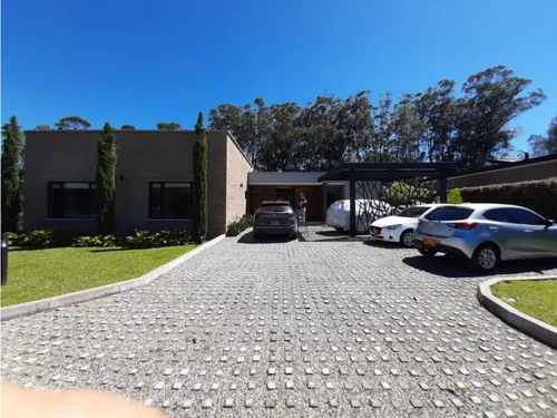Casa Para La Renta Amoblada En Exclusiva Propiedad En Llanogrande