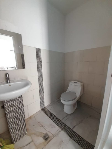 Imagen 21 de 27 de Townhouse Res. Playuela Tucacas Gm