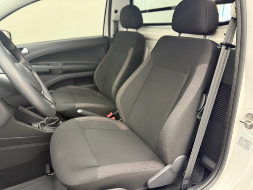 Volkswagen Saveiro 1.6 Robust Cab. Simples 16v Total Flex 2p