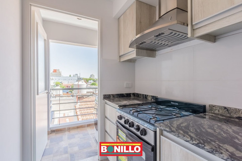 Imagen 26 de 30 de Departamento 2 Ambientes Venta Parque Chas