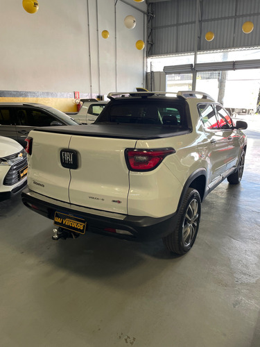 Fiat Toro 2.0 Volcano 4x4 Aut. 4p 9 marchas