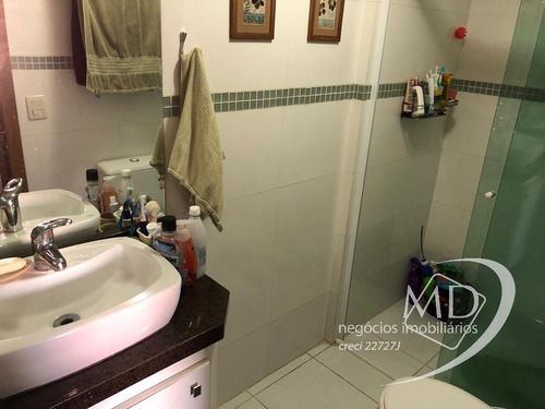 Imagem 11 de 13 de Apartamento Confortável, Em Rua Tranquila - 1033-8978