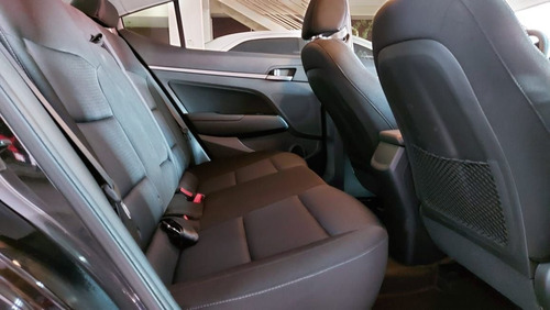 Hyundai Elantra Gls 2.0 16v, Pbl5785